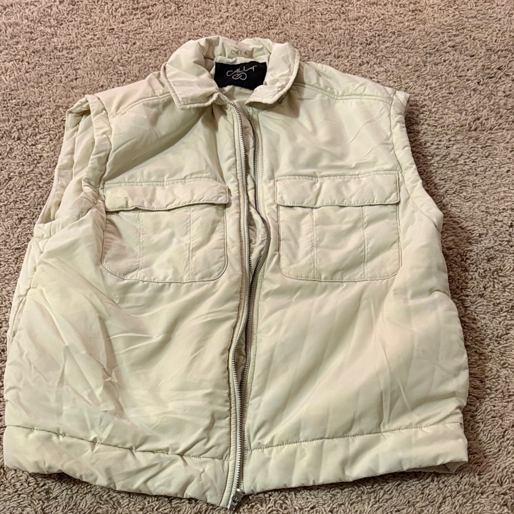 CALIA by Carrie Underwood Cream Puffer Vest